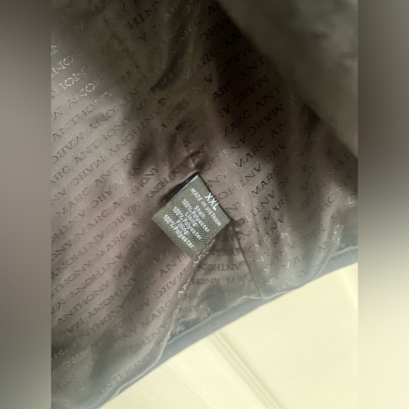 MARC ANTHONY - Vest - Picture 3 of 5